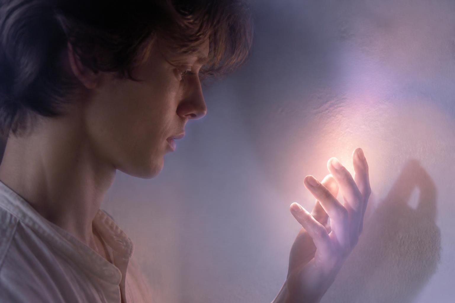 Comment voir son aura : l'exercice tout simple pour commencer 2 découvrez un exercice simple et efficace pour apprendre à voir votre aura et développer votre perception énergétique dès aujourd'hui.